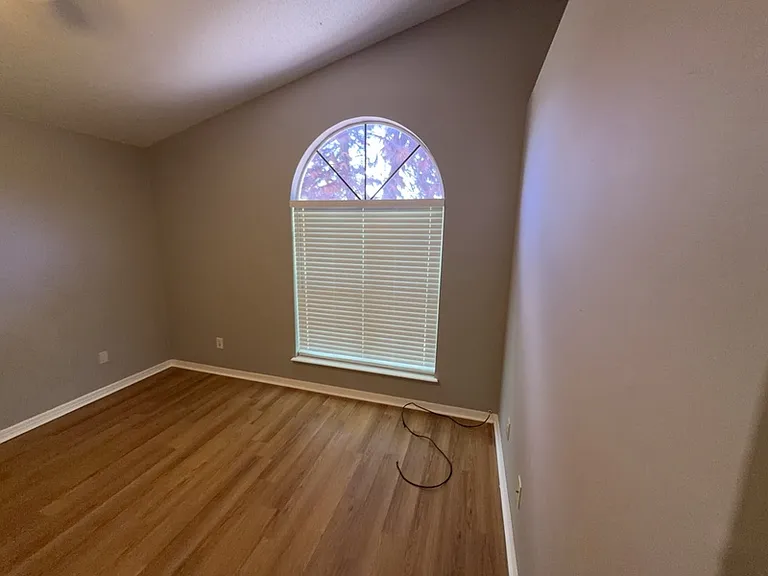 502 San Gabriel Ct — Photo 9