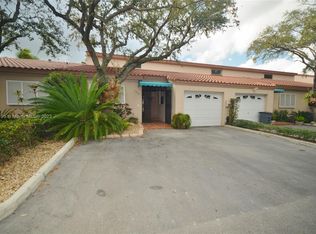 14528 Balgowan Rd, Miami Lakes, FL 33016