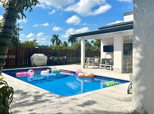 528 SW 166th Ter, Fort Lauderdale, FL 33326