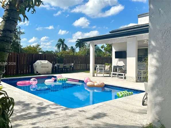 528 SW 166th Ter, Fort Lauderdale, FL 33326