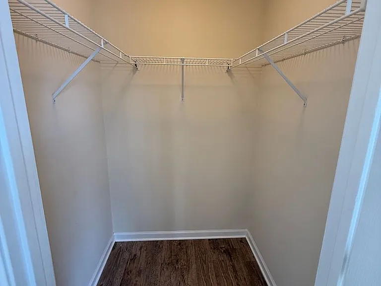 2329 Settlers Ridge Ln — Photo 17