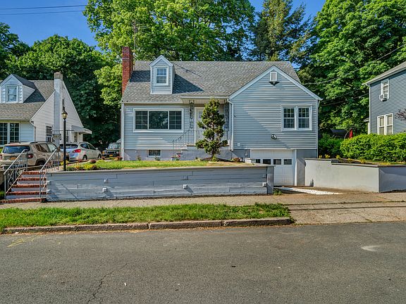 2nd image of 25 Highland Ave