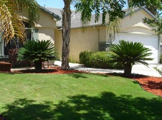 722 Woodridge Ct, Lemoore, CA 93245