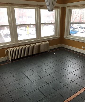 3rd image of 1454 W Fargo Ave APT 1A