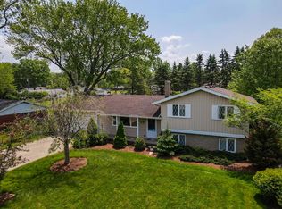 1657 Kenmore Dr, Mansfield, OH 44906