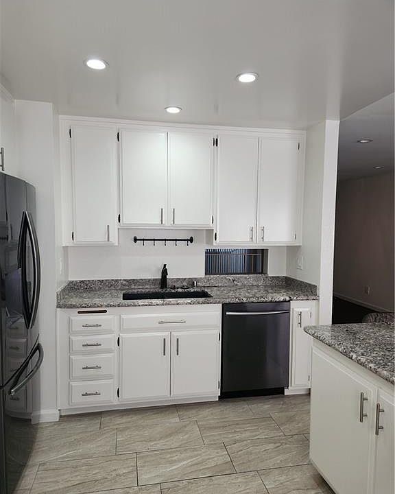 21901-lassen-st-chatsworth-ca-91311-zillow