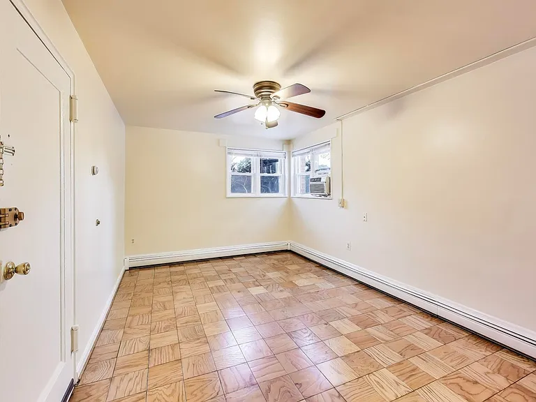 7523 Maple Ave #2 — Photo 14
