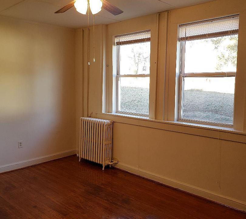 2nd image of 4710 Saint Marys St APT 8