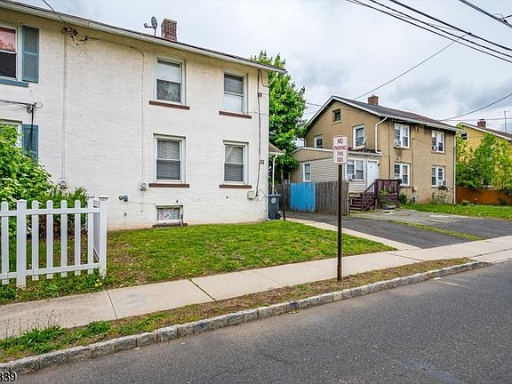 3rd image of 31 Romney Rd