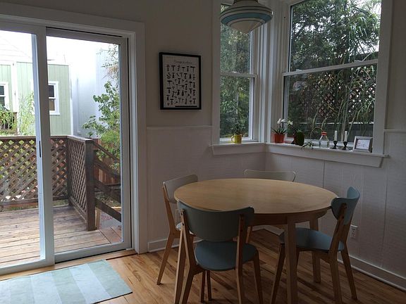 Breakfast Room