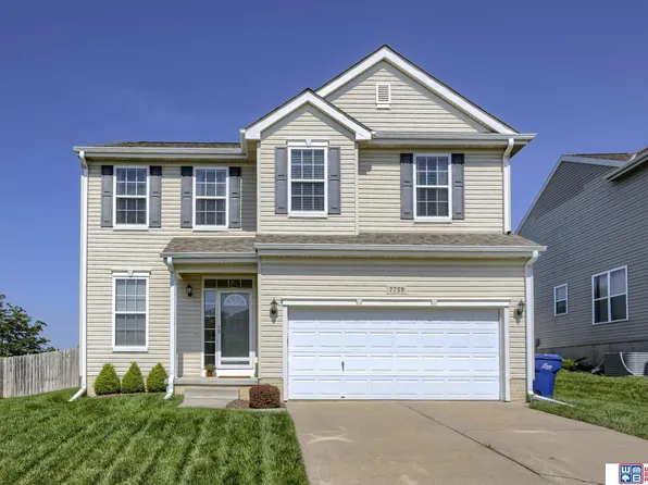 7759 N 106th St, Omaha, NE 68122