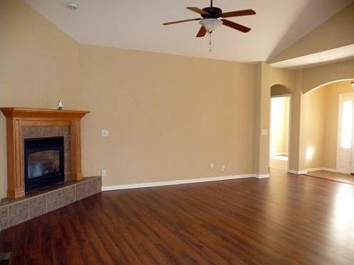 4th image of 9 Harling Ln