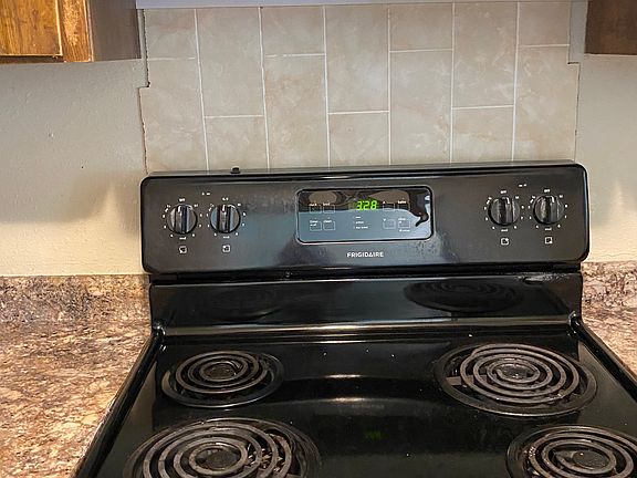 5th image of 239 Whitehills Dr