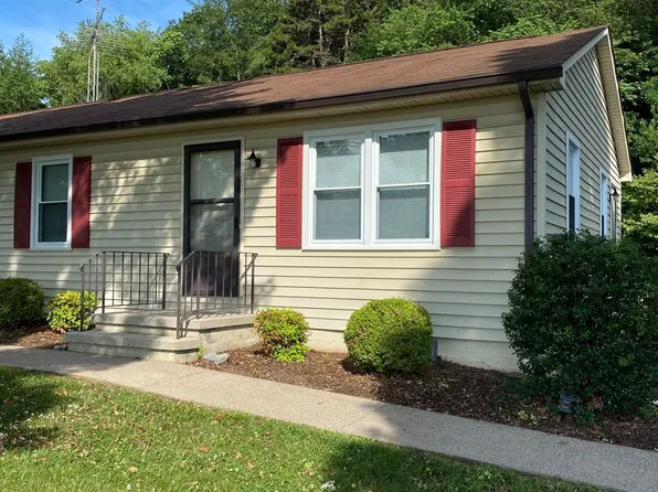 3138 Lee Hwy #102, Weyers Cave, VA 24486