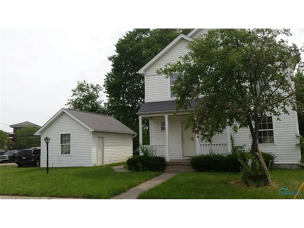 2270 Kent St photo 1