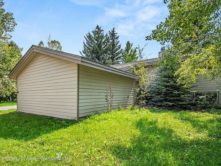 1275 Snowbunny Ln #2-2-2 — Photo 6