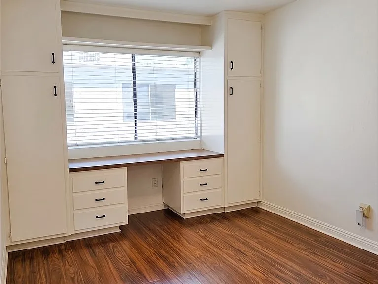 6121 Shoup Ave #10 — Photo 7