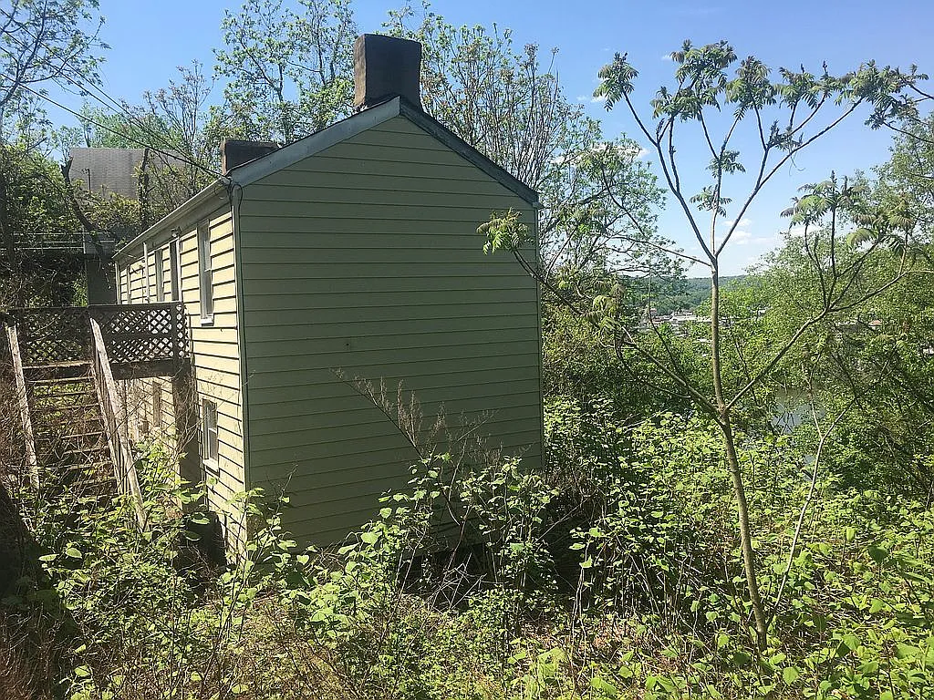 6614 Baker St photo 1