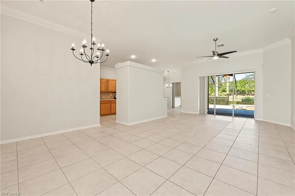 Miromar Lakes Beach And Golf Club — Photo 2