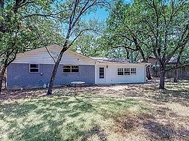 2nd image of 1103 Neal Pickett Dr