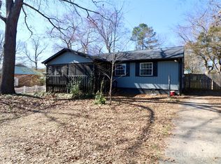 200 Buckskin Dr, Gastonia, NC 28052