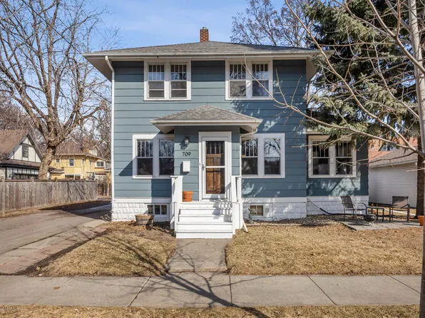 709 9th Ave S, Fargo, ND 58103