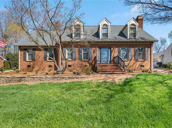 3306 Wedgewood Pl, Greensboro, NC 27403