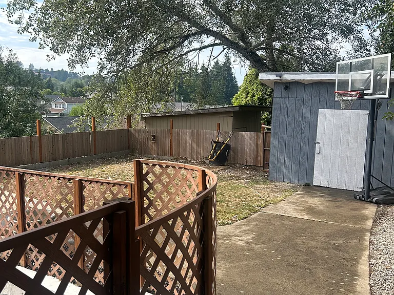 3012 S Bradford St — Photo 17