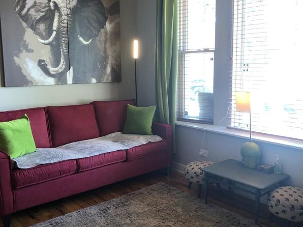 2403 N Hamlin Ave Unit 1S