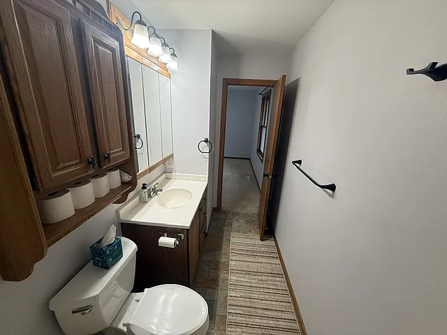 1114 Duck Creek Dr — Photo 20