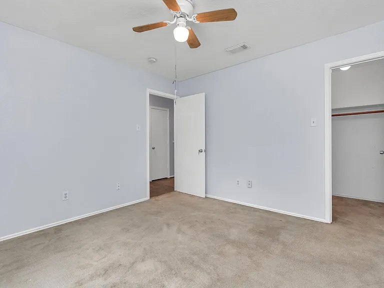 3626 Nutwood Ln — Photo 35
