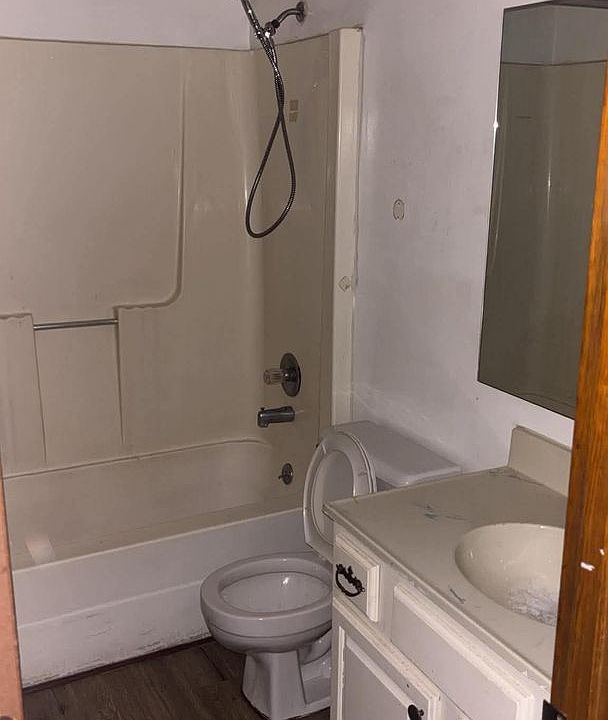 1st image of 2513 Strickland Dr