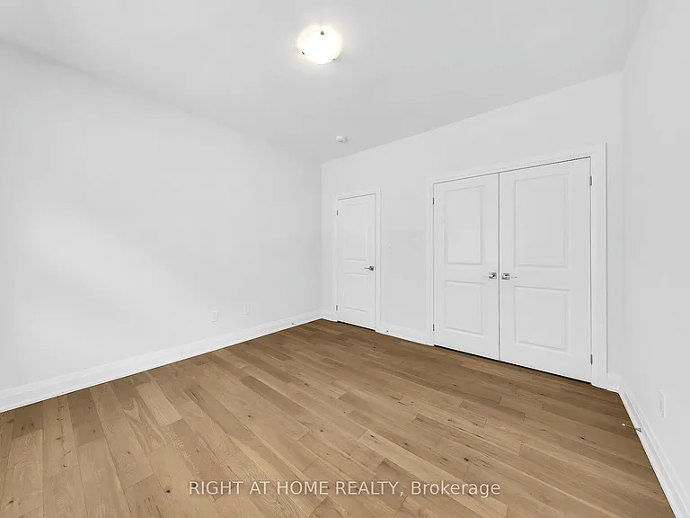 3 Speciosa St #UPPER — Photo 30