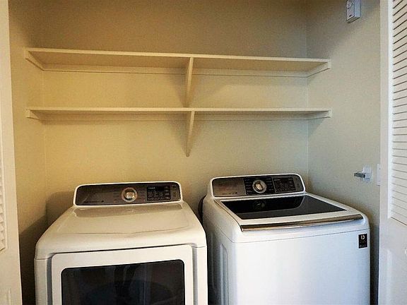 3rd image of 2230 Valley View Pkwy Unit 322