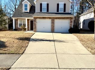 316 Valley Glen Dr, Morrisville, NC 27560