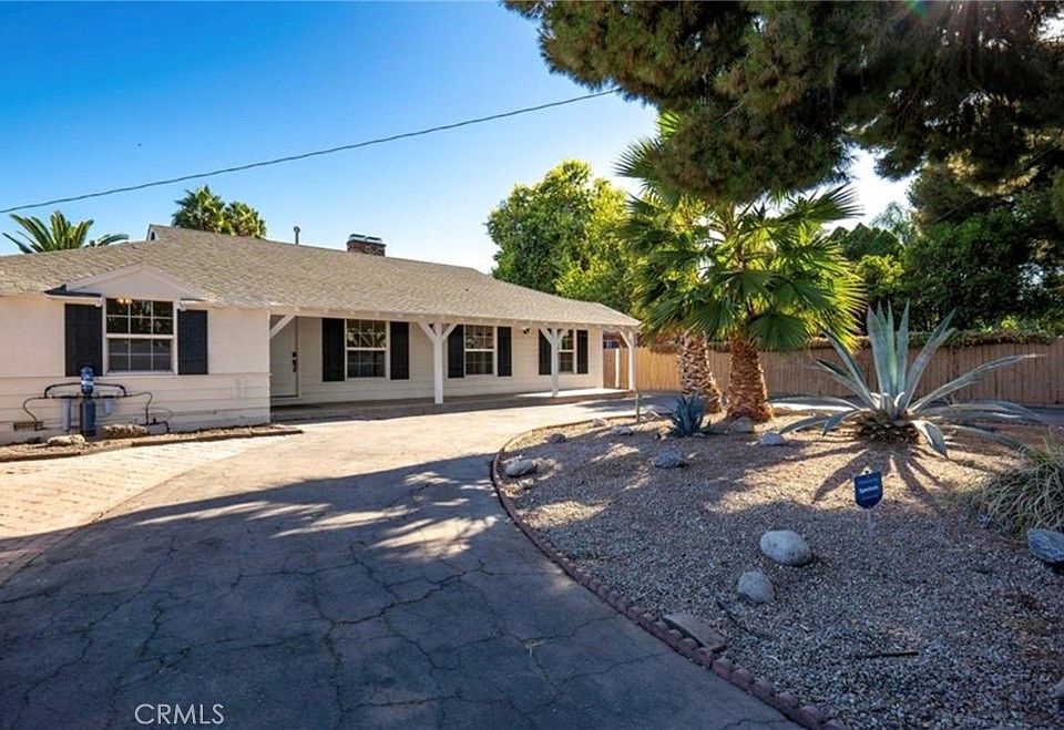 1st image of 18942 Arminta St