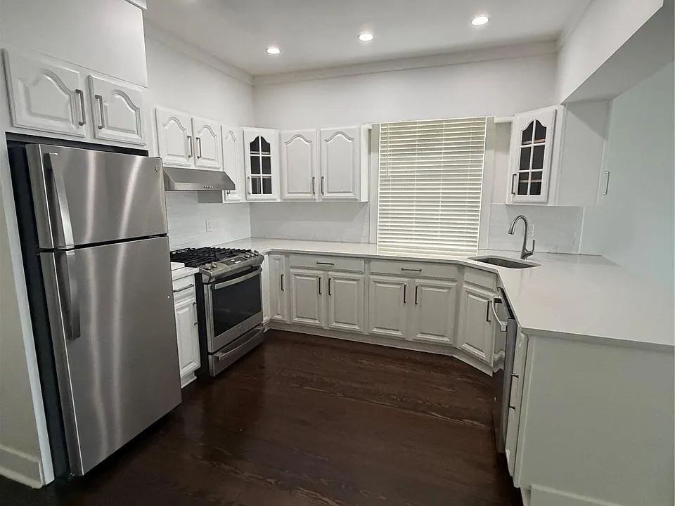 302-A Main St #B
