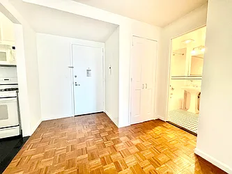 Rented by Addison Property Group