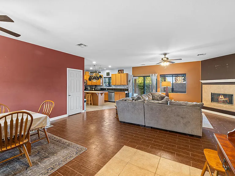 30932 Osceola Pl — Photo 6