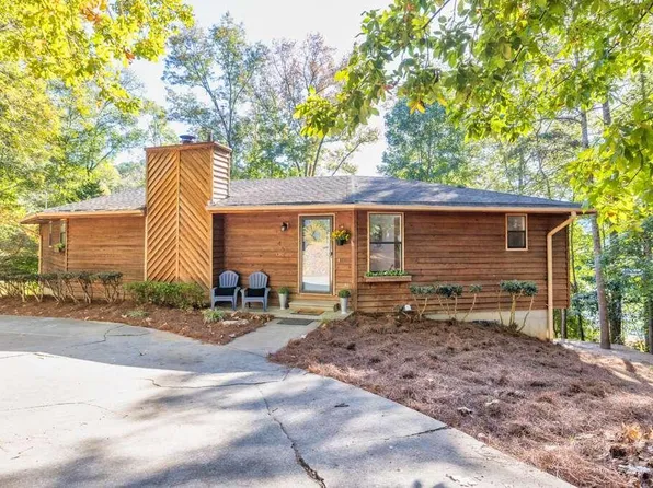 2447 Lakeshore Dr NE, Conyers, GA 30012