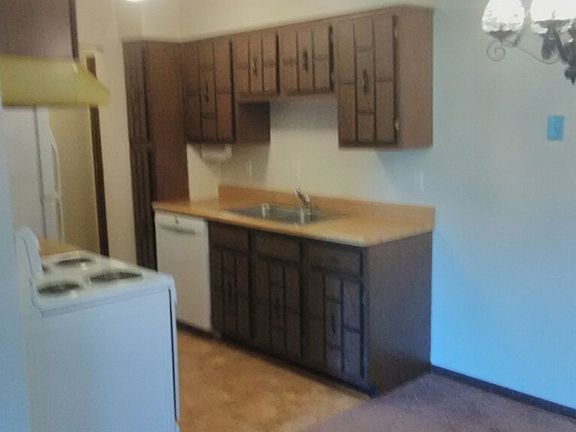 2nd image of 4575 W 80th Street Cir