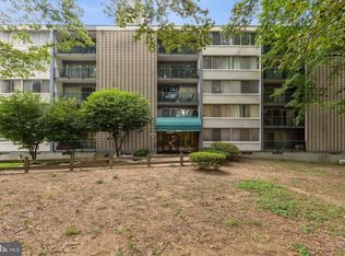 1804 Metzerott Rd APT 507, Adelphi, MD 20783