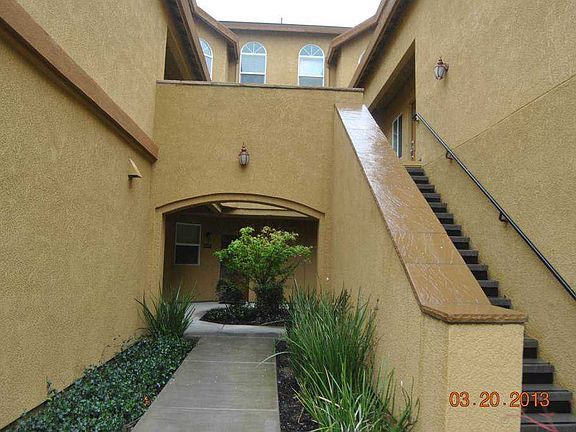 2nd image of 2230 Valley View Pkwy Unit 1016