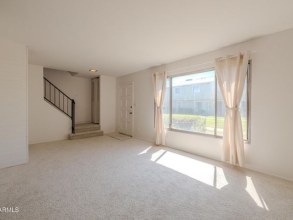 4th image of 2643 W WOLF Street