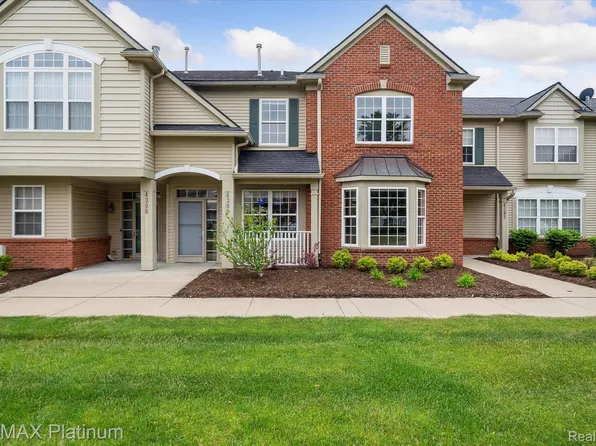 4300 Hampton Ridge Blvd, Howell, MI 48843