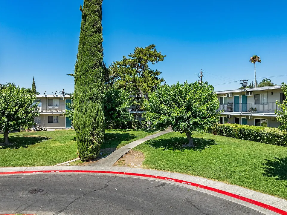 Rivergate Apartments