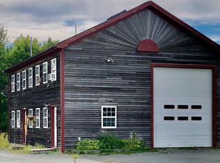 1418 Pleasant St, Blue Hill, ME 04614