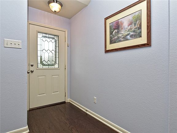 4th image of 1907 Enchanted Rock Dr