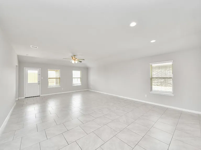 3314 Zephyr Park Ln — Photo 22