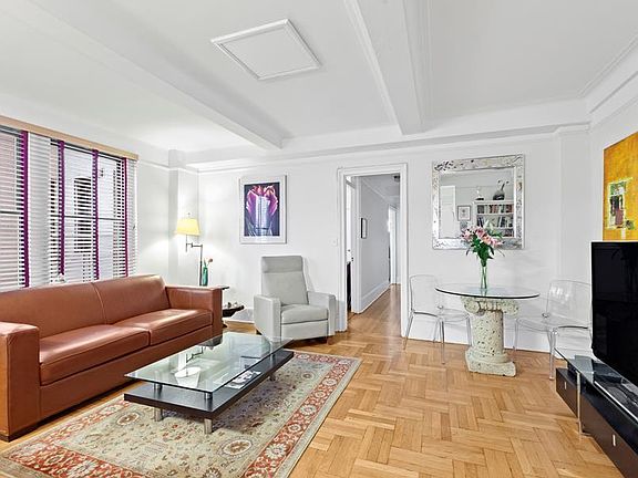 4th image of 415 Central Park W APT 6C